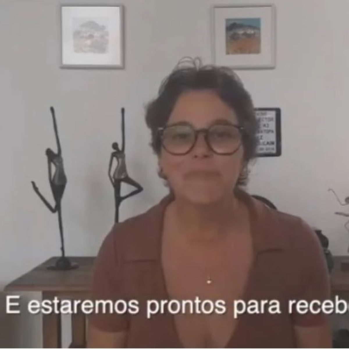 "Achei que internet não era pra mim, mas os anúncios online mudaram tudo! Minha pousada vive cheia, até em dias que antes ficavam vazios." — Maristela Guerra, proprietária de pousada – Aparecida Do Norte