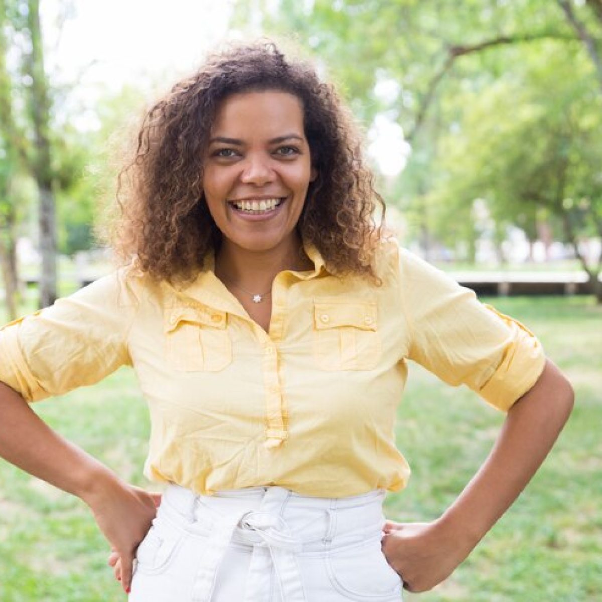 "Os anúncios online transformaram meu hotel! Hoje recebo reservas de todo o Brasil e vejo meu faturamento crescer mês após mês." — Bárbara Pontes, hoteleira –  Guarapari-ES